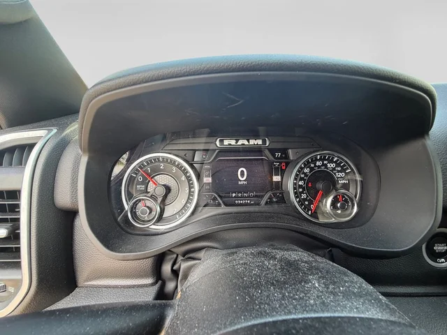 SEMINUEVOS RAM 1500 a Estados en autogozo
