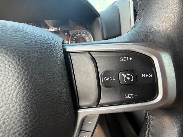 SEMINUEVOS RAM 1500 a Estados en autogozo