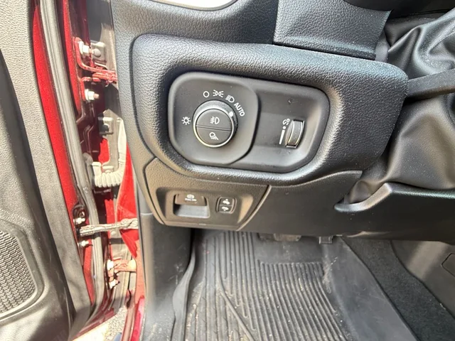 SEMINUEVOS RAM 1500 a Estados en autogozo