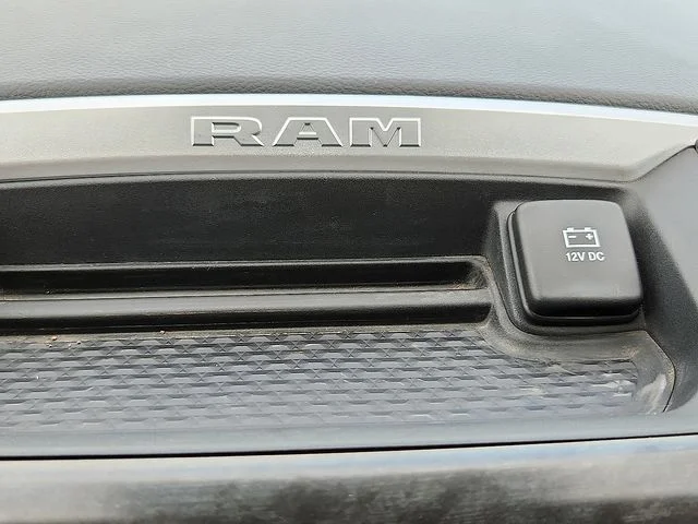 SEMINUEVOS RAM 1500 a Estados en autogozo