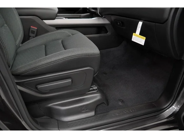 Nuevos RAM 1500 à Estados chez autogozo