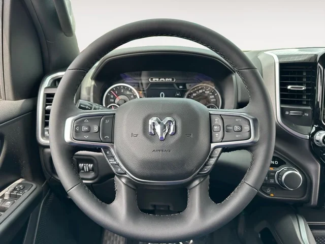 Nuevos RAM 1500 à Estados chez autogozo