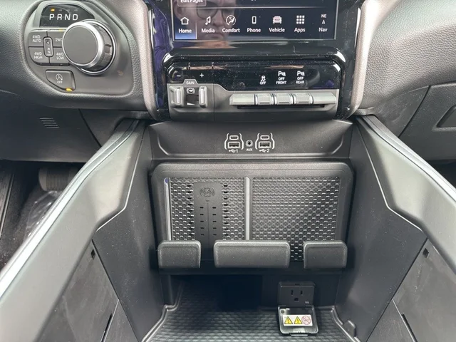 Nuevos RAM 1500 à Estados chez autogozo