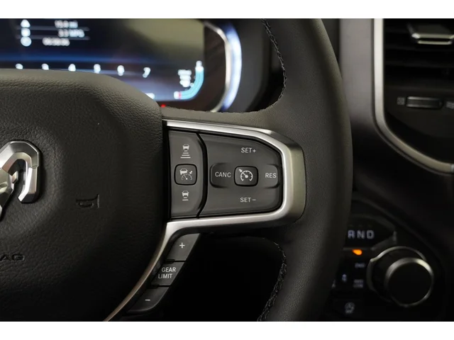 Nuevos RAM 1500 à Estados chez autogozo