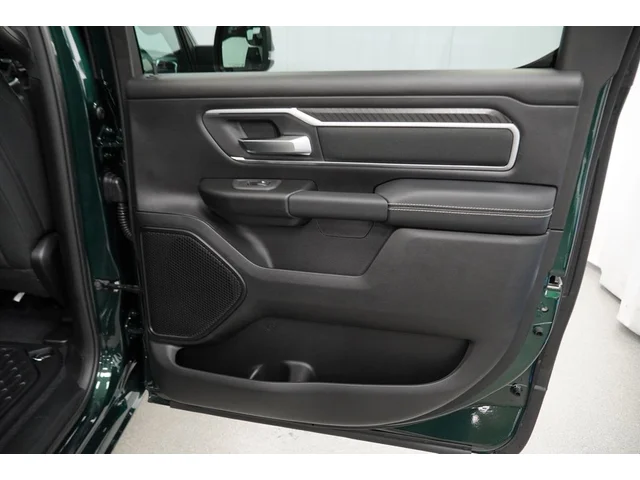 Nuevos RAM 1500 à Estados chez autogozo