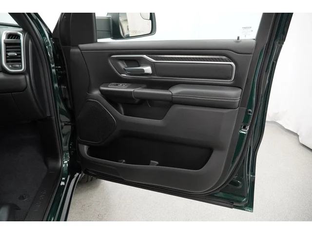 Nuevos RAM 1500 à Estados chez autogozo