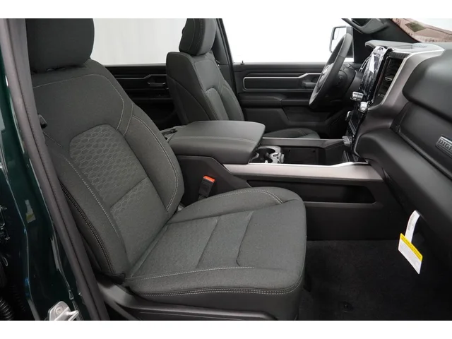 Nuevos RAM 1500 à Estados chez autogozo
