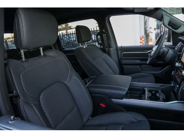 Nuevos RAM 1500 à Estados chez autogozo