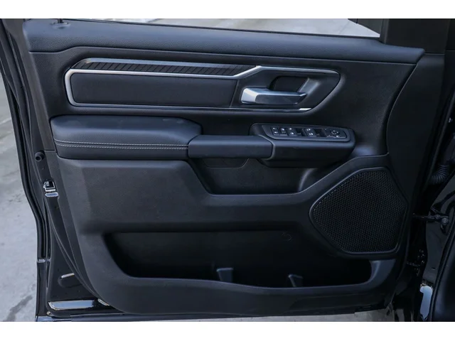 Nuevos RAM 1500 à Estados chez autogozo