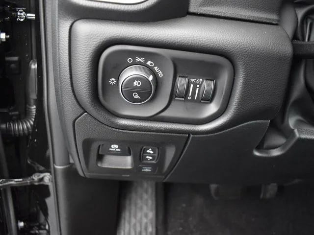 Nuevos RAM 1500 à Estados chez autogozo
