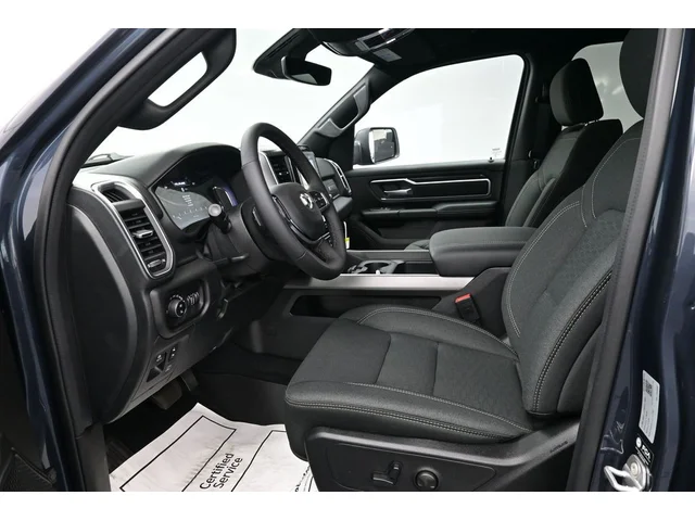 Nuevos RAM 1500 à Estados chez autogozo