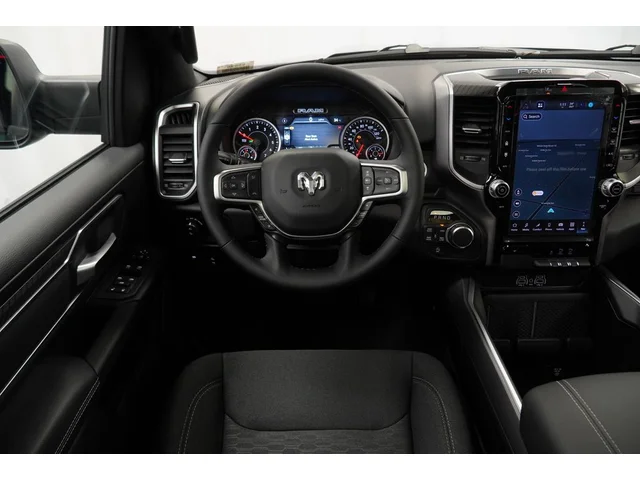 Nuevos RAM 1500 à Estados chez autogozo