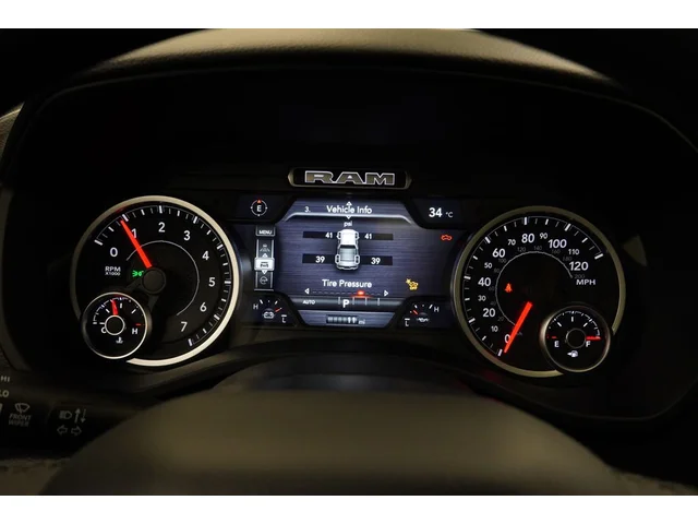 Nuevos RAM 1500 à Estados chez autogozo