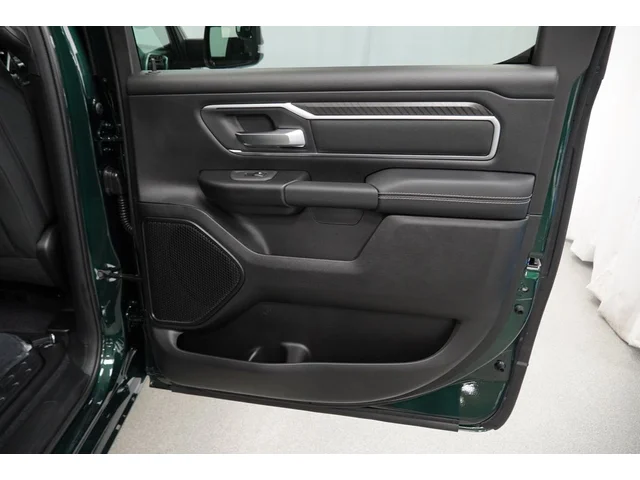 Nuevos RAM 1500 à Estados chez autogozo