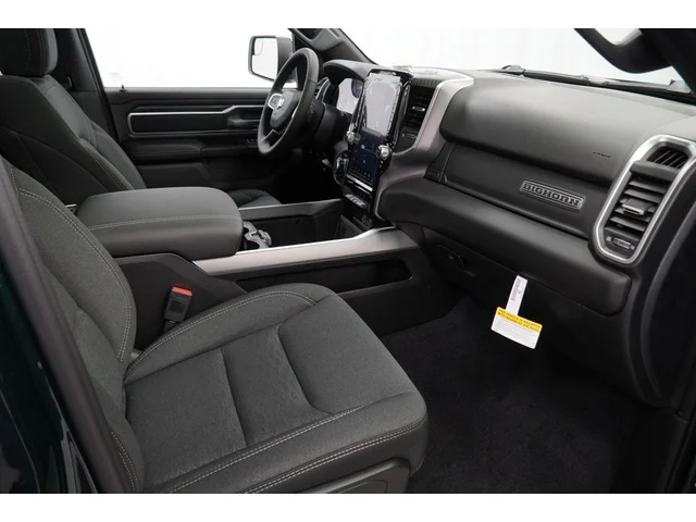 Nuevos RAM 1500 à Estados chez autogozo