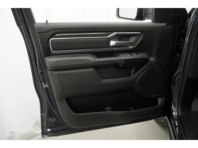 Nuevos RAM 1500 à Estados chez autogozo