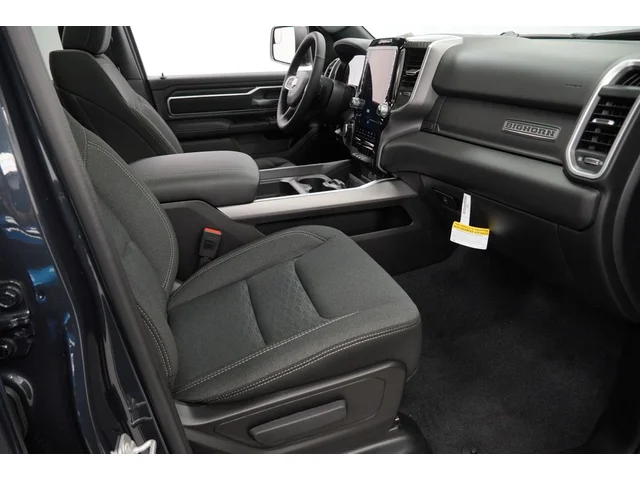 Nuevos RAM 1500 à Estados chez autogozo