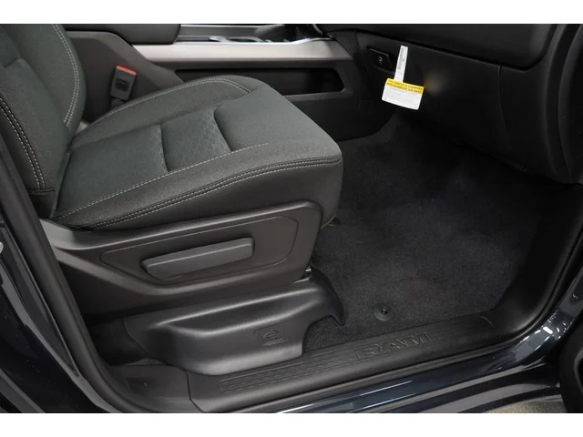 Nuevos RAM 1500 à Estados chez autogozo