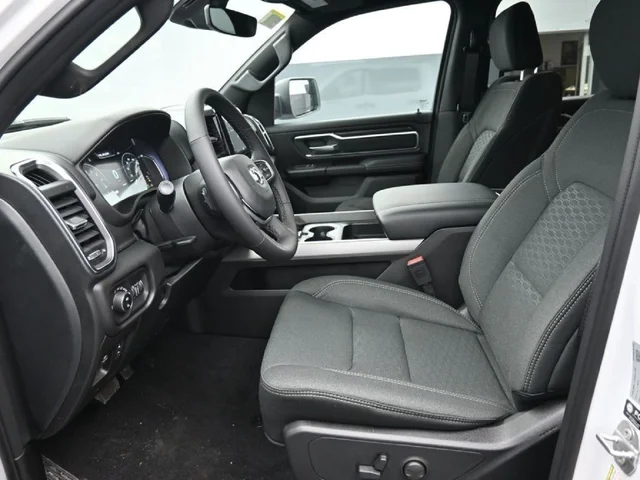 Nuevos RAM 1500 à Estados chez autogozo