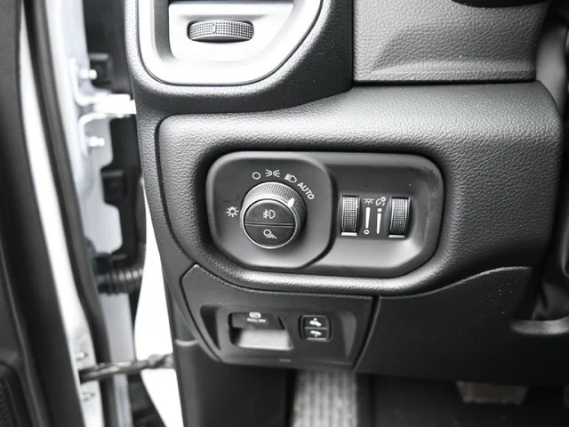 Nuevos RAM 1500 à Estados chez autogozo