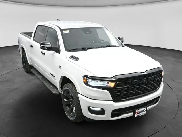 Nuevos RAM 1500 à Estados chez autogozo