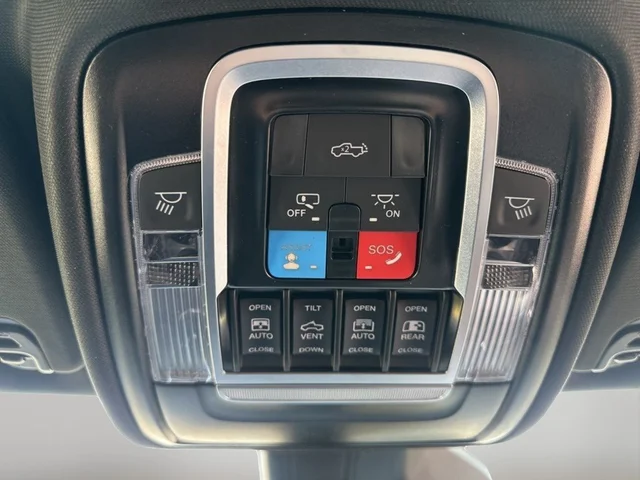 Nuevos RAM 1500 à Estados chez autogozo