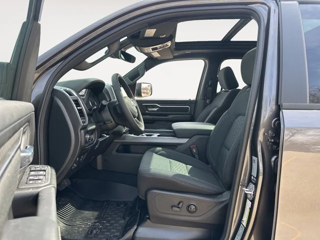 Nuevos RAM 1500 à Estados chez autogozo