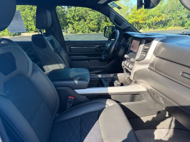 SEMINUEVOS RAM 1500 a Estados en autogozo