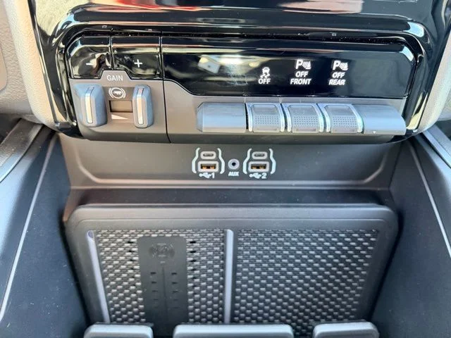 Nuevos RAM 1500 à Estados chez autogozo