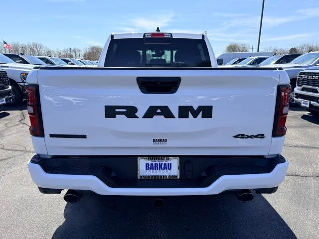 Nuevos RAM 1500 à Estados chez autogozo