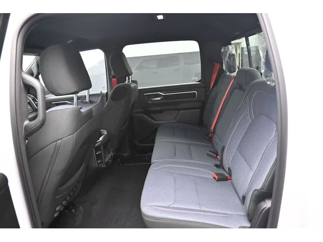 Nuevos RAM 1500 à Estados chez autogozo