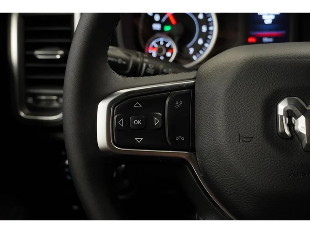Nuevos RAM 1500 à Estados chez autogozo