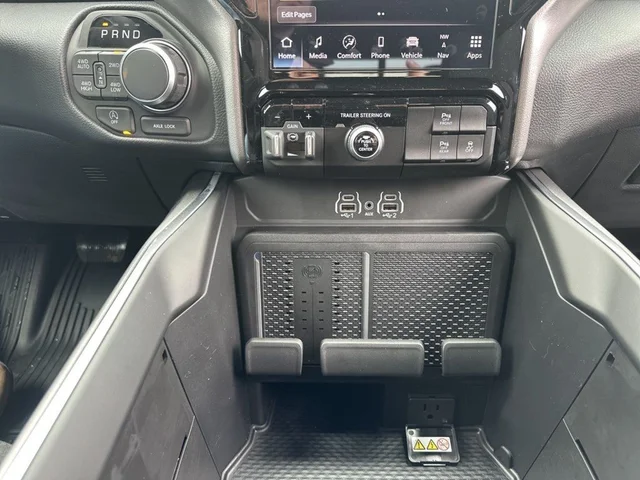 Nuevos RAM 1500 à Estados chez autogozo