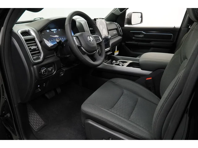 Nuevos RAM 1500 à Estados chez autogozo