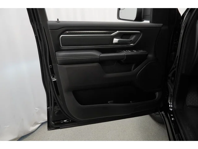 Nuevos RAM 1500 à Estados chez autogozo