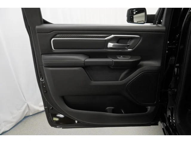 Nuevos RAM 1500 à Estados chez autogozo