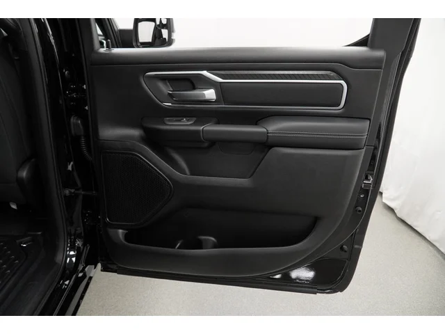 Nuevos RAM 1500 à Estados chez autogozo