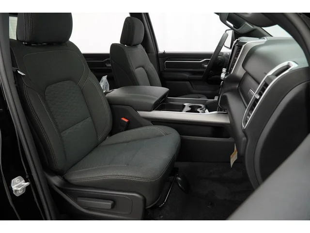 Nuevos RAM 1500 à Estados chez autogozo