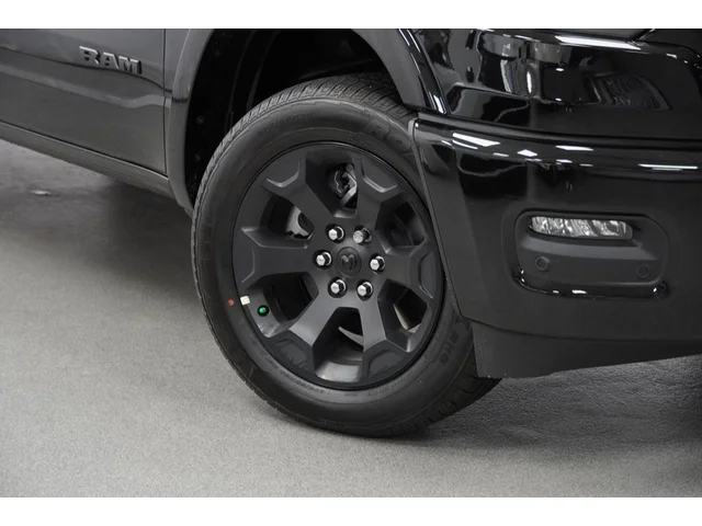 Nuevos RAM 1500 à Estados chez autogozo
