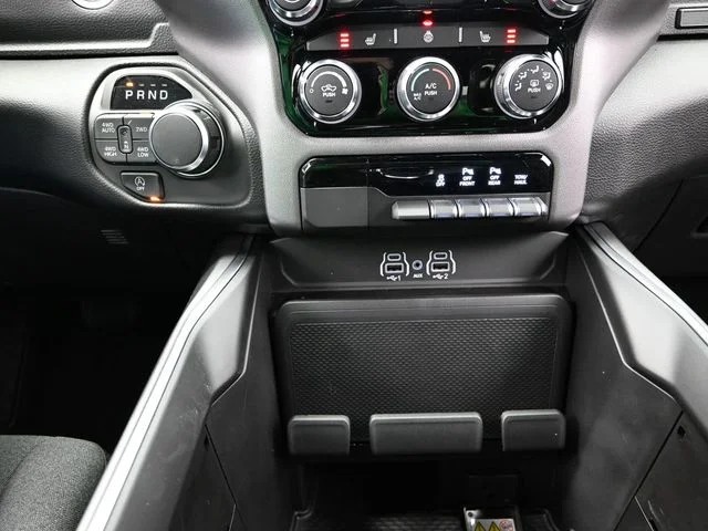 Nuevos RAM 1500 à Estados chez autogozo