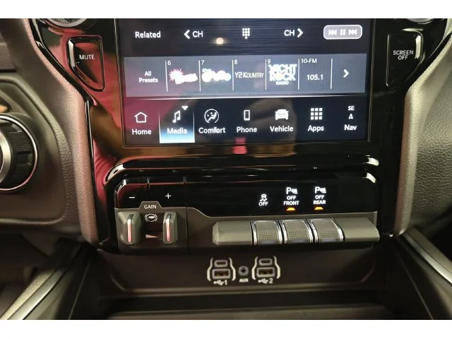 Nuevos RAM 1500 à Estados chez autogozo