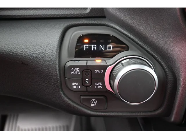 Nuevos RAM 1500 à Estados chez autogozo