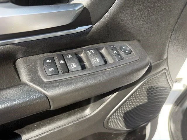 SEMINUEVOS RAM 1500 a Estados en autogozo