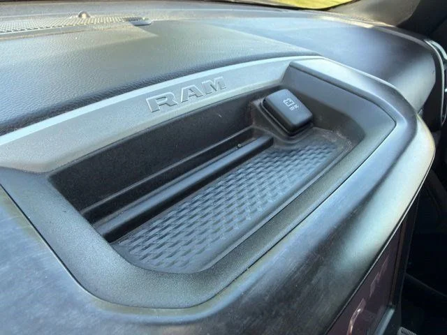 SEMINUEVOS RAM 1500 a Estados en autogozo