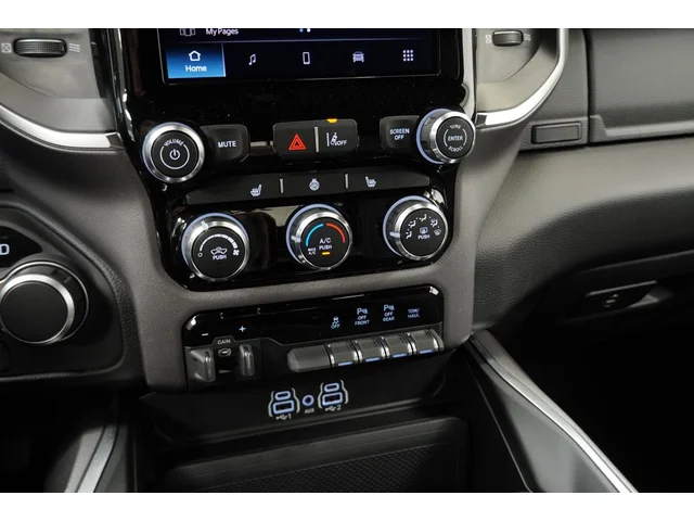 Nuevos RAM 1500 à Estados chez autogozo