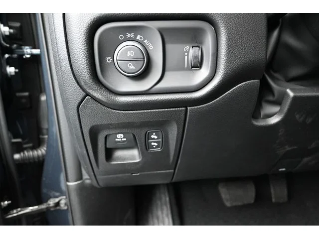 Nuevos RAM 1500 à Estados chez autogozo