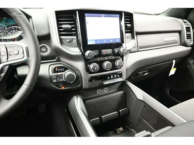 Nuevos RAM 1500 à Estados chez autogozo