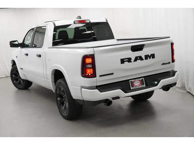 Nuevos RAM 1500 à Estados chez autogozo