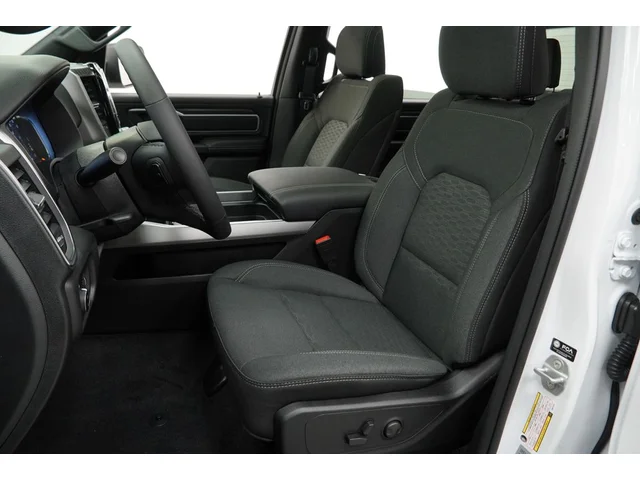 Nuevos RAM 1500 à Estados chez autogozo