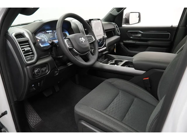 Nuevos RAM 1500 à Estados chez autogozo